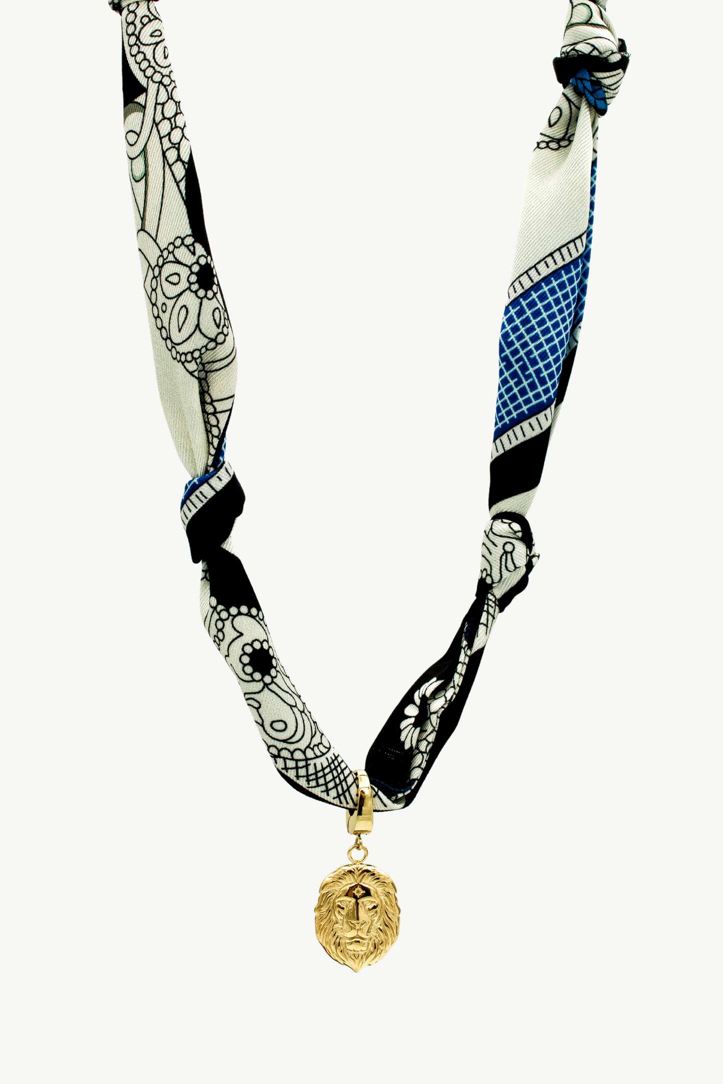 The Malaga Scarf Necklace